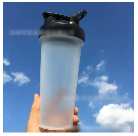 Customizable Shaker Bottle for Protein and Smoothies